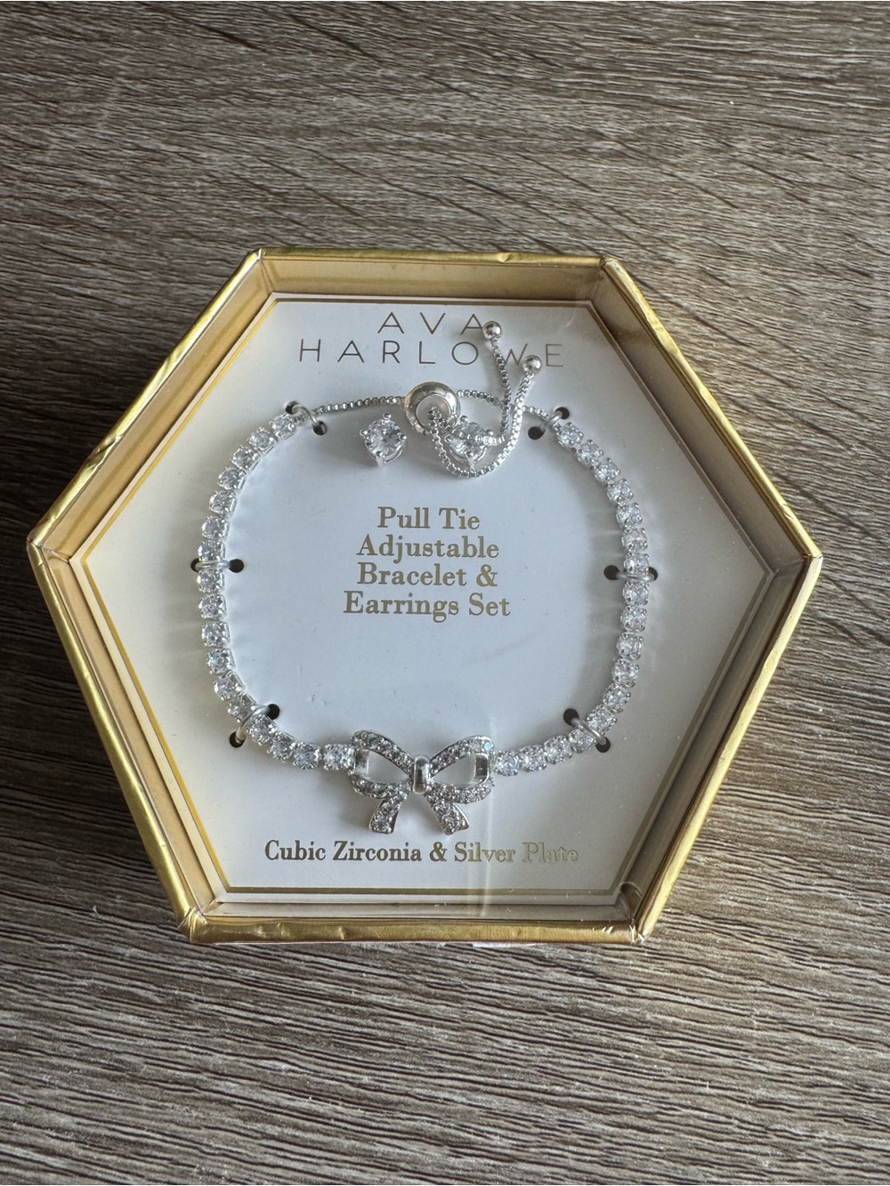 Ava Harlowe Pull Tie Adjustable Bracelet and Earring Set